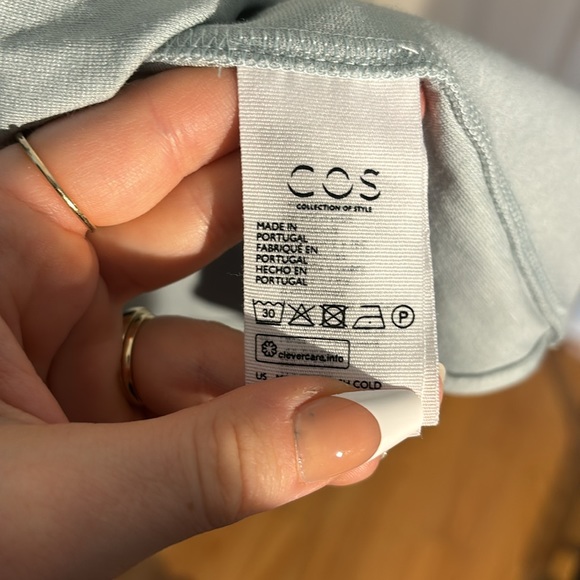 COS Tunic Length Longsleeve with pleated Skirt bottom - Picture 9 of 10